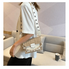Load image into Gallery viewer, Luxury Wide Strap Shoulder Bags for Women And Girls Designer Lady Handbags and Purses Fashionable Chain Messenger Crossbody Bags