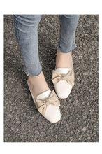 Load image into Gallery viewer, Luxury Woman Summer Close Toe Slippers Lazy Slides Flat Heel Slippers Outdoor Flip Flops Shoes Black Dress Shoes Soft Round-Toe White Flats Casual Flats Shoes