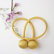 Load image into Gallery viewer, Magnetic Curtain Buckle Holder Tieback Window Accessories Curtain Decorative Curtain Tiebacks Magnetic Curtain Tiebacks European Style Decorative Curtain Drape Tie With Strong Magnetic For Home And Office Decoration