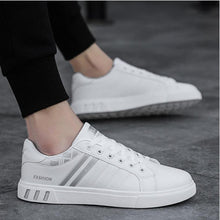 Load image into Gallery viewer, Men Casual Shoes Summer New Fashion Flat Breathable Sneakers Light Sneaker White Business Casual Fashionable Sports Shoes Vulcanized White Flat Sneakers