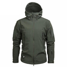 Load image into Gallery viewer, Men Green Autumn Camouflage Jacket Men's Lightweight Water-Resistant Jacket Tactical Clothing Male Camouflage Windbreaker Breathable Outdoor Snow Jacket