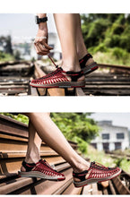 Load image into Gallery viewer, Men's High-Quality Hand-Woven Espadrilles Outdoor Summer Sandals Soft Non-slip Hiking Beach Platform Sandals Summer Strap Anti-Skidding Walking Water Shoes Comfortable Athletic Espadrilles For Beach