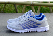 Load image into Gallery viewer, Men's Lightweight Walking Sneakers Casual Shoes Trainers Sneakers Sport Light Sneakers Breathable Casual Shoes Outdoor Walking Comfortable Running Sneakers For Mens