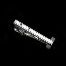 Load image into Gallery viewer, Men's Metal Tie Clip Bright Stainless Steel Tie Clip Men's Classic Tie Clip Elegant Jewelry Necktie Clips Clasp Simple Wedding Jewelry Necktie Clips For Party Charming Creative Anniversary Gifts