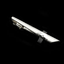 Load image into Gallery viewer, Men's Metal Tie Clip Bright Stainless Steel Tie Clip Men's Classic Tie Clip Elegant Jewelry Necktie Clips Clasp Simple Wedding Jewelry Necktie Clips For Party Charming Creative Anniversary Gifts