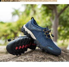 Load image into Gallery viewer, Men's Non-Slip Hiking Climbing Water Sports Shoes Beach Barefoot Surfing Shoes Outdoor River Upstream Quick Dry Barefoot Beach Sneakers Swim Boating Fishing Yoga Gym