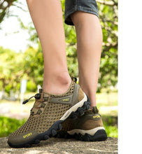 Load image into Gallery viewer, Men's Non-Slip Hiking Climbing Water Sports Shoes Beach Barefoot Surfing Shoes Outdoor River Upstream Quick Dry Barefoot Beach Sneakers Swim Boating Fishing Yoga Gym