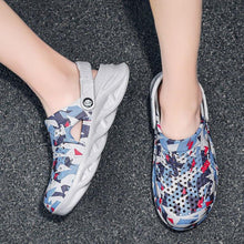 Load image into Gallery viewer, Men's Summer Hole Shoes Rubber Soft-Soled Garden Shoes Outdoor Non-Slip Camouflage Sandals Clogs Garden Shoes Unisex Yard Slip On Shoes For Men