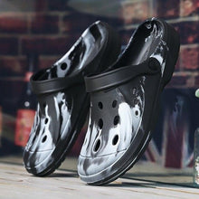 Load image into Gallery viewer, Men's Summer Hole Shoes Soft Rubber Lightweight Garden Clogs Couples Arch Support Clogs Garden Shoes Slip-on Outdoor Beach Slippers Mixed Colors Sandals