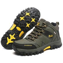 Load image into Gallery viewer, Men's Winter Snow Boots Waterproof Leather Sports Super Warm Men's Boots Outdoor Hiking Boots Work Travel Shoes Trail Climbing Shoes Lace Up Anti-Slip Waterproof Working Outdoor Boots