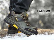 Load image into Gallery viewer, Men's Winter Snow Boots Waterproof Leather Sports Super Warm Men's Boots Outdoor Hiking Boots Work Travel Shoes Trail Climbing Shoes Lace Up Anti-Slip Waterproof Working Outdoor Boots