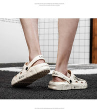 Load image into Gallery viewer, Men Sandals Summer Camouflage Hole Shoes Garden Shoes Outdoor Non-slip Beach Shoes Flat Sandals Home Slippers Unisex Garden Clogs Shoes Slippers Sandals For Mens