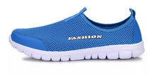 Load image into Gallery viewer, Men Winter Autumn Warm Modern High Tops Shoes Rubber Sole Running Sport Shoes High Quality Mesh Walking Jogging Non Slip Athletic Mens Sneakers