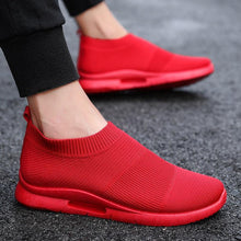 Load image into Gallery viewer, Mens Light Running Shoes Jogging Breathable Sneakers Slip Casual Couple Shoes Outdoor Walking Footwear Non-Slip Running Mesh Workout Casual Sports Shoes