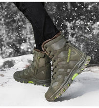 Load image into Gallery viewer, Mens Outdoor Sports Hiking Boots Wear Resisting Work Shoes Footwear Mountain Sport Mid-Cut Black Hiking Boots Outdoor Mountaineering Outdoor Winter Shoes