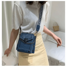 Load image into Gallery viewer, Modern Elegant Stunning Heart-Shaped Women's Bag Cute Studded Shoulder Bag For Women And Girls
