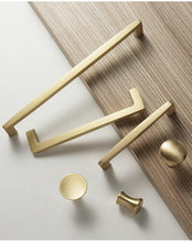Load image into Gallery viewer, Modern Gold Knob Pure Copper Kitchen Cabinet Handles Cupboard Door Pulls Drawer Knobs Brass Furniture Handle Hardware Drawer Pulls Cupboard Knob For Kitchen Furniture Hardware