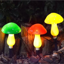 Load image into Gallery viewer, Multi-Color Changing LED Solar Mushroom Light