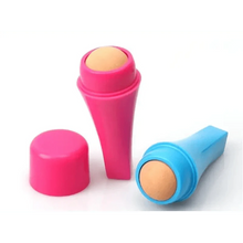 Load image into Gallery viewer, Natural Reusable Oil Resistant Facial Tool Roller Oil Control Rolling Stone Women Makeup Face Skin Care Tool Facial Cleaning Oil Absorption Roller On Ball Suitable for Traveling At Home Or Going Conduct For Facial Massage