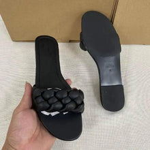 Load image into Gallery viewer, New 2021 Summer Sandals Flat Bottom Fashion Women Slides Sandals slipper - Outdoor designer shoes for women