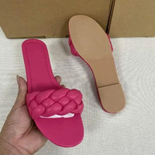 Load image into Gallery viewer, New 2021 Summer Sandals Flat Bottom Fashion Women Slides Sandals slipper - Outdoor designer shoes for women