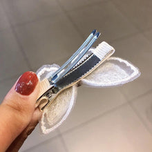 Load image into Gallery viewer, New Arrival Lace Cute Butterfly Hair Clips Hairpins Fashion Barrette Wedding Hairpins Woman Wedding Hair Accessories for Brides and Bridesmaids Styling Tools