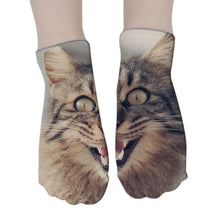 Load image into Gallery viewer, 3D Printed Women Winter Christmas Socks Funny Creative Pet Cat Face Unisex Cotton Ankle Socks Children Gift Animal Lover Socks For Men And Women