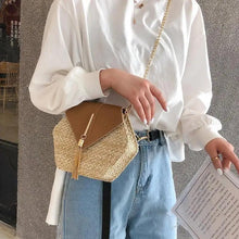 Load image into Gallery viewer, New Famous Mulit Style Straw+leather Handba For Women And Girls New Fashion Summer Bag Handmade Woven Beach Circle Shoulder Bag