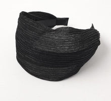 Load image into Gallery viewer, New Fashion Gradient Wide-sided Lace Simple Breathable Toothed Non-slip Headband for Women Girl Hair Accessories Headwear Gorgeous Hair Accessories For Women