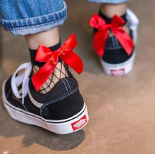 Load image into Gallery viewer, New Fashion Women Black Mesh Short Ankle Socks Girls Fishnet Socks With Cute Bow Ladies Socks in 6 Colors Outdoor Stylish Socks For Women