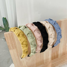 Load image into Gallery viewer, Women Hair Accessories Wide Side Flower Hairband Casual Soft Hair Hoop Quality Headband Gorgeous Hair Accessories For Women