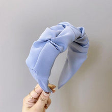 Load image into Gallery viewer, Women Hair Accessories Wide Side Flower Hairband Casual Soft Hair Hoop Quality Headband Gorgeous Hair Accessories For Women