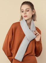 Load image into Gallery viewer, New Luxury Winter Heated Scarf Neck Heating Pad USB Mini Heated Neck Wrap With 3 Levels Electric Heating Warmer Heated Neck Wrap for Women Man