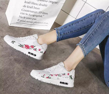 Load image into Gallery viewer, New Red Platform Womens Sneakers Casual Shoes Fashion Spring Tenis Woman Footwear Trainers Fashion Lightweight Tennis Sport Walking Athletic Casual Sneakers