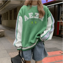 Load image into Gallery viewer, New Spring Autumn O-Neck Pullover Women Loose Clothes Oversized Sweatshirt Vintage Oversized Sweatshirt Women Embroidered Retro Letter Print Long Sleeve Shirt Crew Neck Sweatshirt