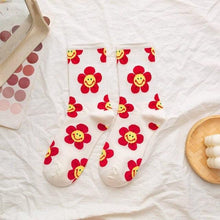 Load image into Gallery viewer, New Style Cartoon Flower Women Socks Kawaii Socks Breathable Spring Autumn Casual Socks Beautiful Girls Socks For Women