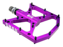 Load image into Gallery viewer, New Ultralight Bicycle Pedals Part Anti-Slip Aluminum Body Road Flat Foot Cycling Sealed 3 Bearing Mountain Bike Pedal Mountain Bike Pedals, Ultra Strong Machined Bicycle Flat Alloy Pedals Non-Slip