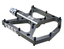 Load image into Gallery viewer, New Ultralight Bicycle Pedals Part Anti-Slip Aluminum Body Road Flat Foot Cycling Sealed 3 Bearing Mountain Bike Pedal Mountain Bike Pedals, Ultra Strong Machined Bicycle Flat Alloy Pedals Non-Slip