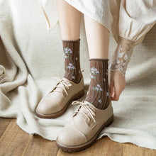 Load image into Gallery viewer, News Fashion Floral Print Women's Socks Harajuku Vintage Streetwear Crew Socks Kawaii Cute Cotton Long Sock Winter Warm Socks For Men And Women