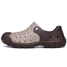 Load image into Gallery viewer, Outdoor Men Sandals Summer Hole Shoes Rubber Clogs Men Garden Shoes Black Beach Sandals Slippers Breathable Lightweight Sandals Unisex Beach Quick Drying Sandals Couple Outdoor Slippers