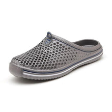 Load image into Gallery viewer, Outdoor Men Sandals Summer Hole Shoes Rubber Clogs Men Garden Shoes Black Beach Sandals Slippers Breathable Lightweight Sandals Unisex Beach Quick Drying Sandals Couple Outdoor Slippers