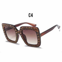 Load image into Gallery viewer, Oversized Sunglasses Square Diamond Sunglasses Women Retro Sunglasses Luxury & Diamond Square Shape Sunglasses For Women Branded Attractive Any Size Crystal Sun Glasses For Ladies Gradient Classic Mirror & Decent Shades
