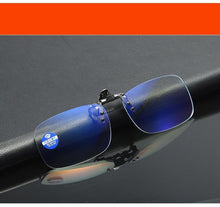 Load image into Gallery viewer, Portable Clip Reading Glasses For Women Anti Blue Light Blocking Presbyopic Eyeglasses For Men Computer Blue Light Blocking Reading Glasses Flexible Lightweight Anti Eyestrain Portable Readers Flip Clips Lens Magnifier +1.0 1.5 2.5