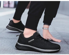 Load image into Gallery viewer, Mens Sport Running Sneakers Fashion Men Casual Shoes Breathable Shoes Walking Sneakers Men's Tennis Black Sneakers Trainers Mesh Flat Breathable Summer Walking Beach Mesh Design