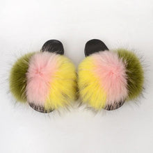Load image into Gallery viewer, Summer Women Raccoon Fur Slippers Plush Slides Furry Sandals Fluffy House Shoes Girl's Cute Flip Flops Sandal With Soft Furry Faux Fox Fur House Outdoor Multicolor Slippers