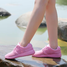 Load image into Gallery viewer, Womens Fashion Casual Sneakers Lightweight Comfortable Breathable Lace-up Mesh Couples Shoes Lightweight Casual Walking Shoes Breathable Mesh Fashion Sneakers