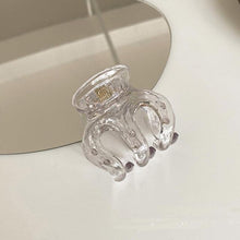 Load image into Gallery viewer, Sweet Flower Shape Hair Clips for Women Girls Hair Claw Chic Barrettes Claw Crab Hairpins Styling Bohemia Hair Jaw Clamps Medium Thick Hair Women