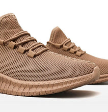 Load image into Gallery viewer, Light Running Comfortable Casual Men's Sneaker Breathable Wear-Resistant Outdoor Walking Men Sport Non Slip Athletic Fashion Sneakers Mesh Workout Casual Sports Sneakers