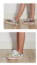 Load image into Gallery viewer, New Popular Womens Shoes Colorful Beautiful Flower Printing Shoes Lace-up Flat Women's Casual Womens Sneakers High-Quality Women's White Sports Casual Couple Shoes Summer Trainers Walking Sneakers