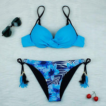 Load image into Gallery viewer, Push Up Bikinis 2022 New Swimwear Women's Bikini Swimsuits Floral Printed Bathing Suits for Women 2 Piece Bikini Women Floral Print Bikini Sets Swimsuit Beach Wear Bathing Suit Female Two Pieces